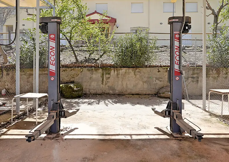 Discover the facilities at Hotel Labella Granada · Between Granada, Sierra Nevada and the Costa Tropical